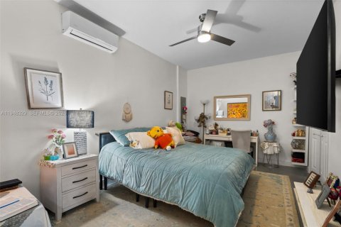 Casa en venta en Doral, Florida, 4 dormitorios, 246.19 m2 № 2261062 - foto 27