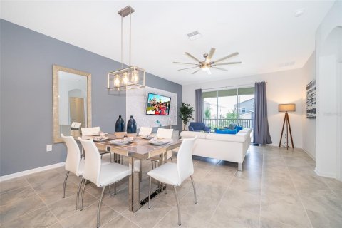 Copropriété à louer à Davenport, Floride: 3 chambres, 166.11 m2 № 2098668 - photo 2