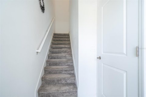 Copropriété à louer à Davenport, Floride: 3 chambres, 166.11 m2 № 2098668 - photo 17