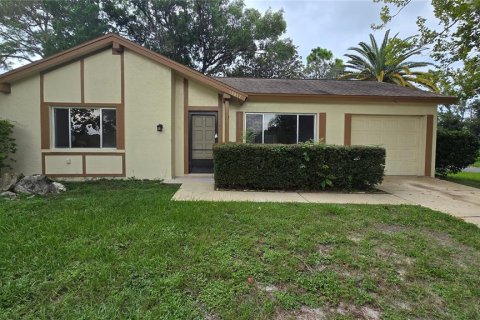 Villa ou maison à Hudson, Floride 2 chambres, 76.55 m2 № 2424342
