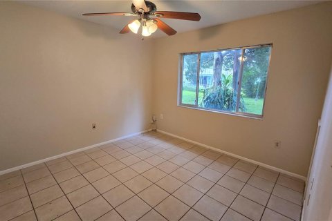 Villa ou maison à louer à Hudson, Floride: 2 chambres, 76.55 m2 № 2424342 - photo 10
