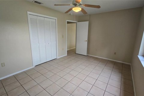 Villa ou maison à louer à Hudson, Floride: 2 chambres, 76.55 m2 № 2424342 - photo 17
