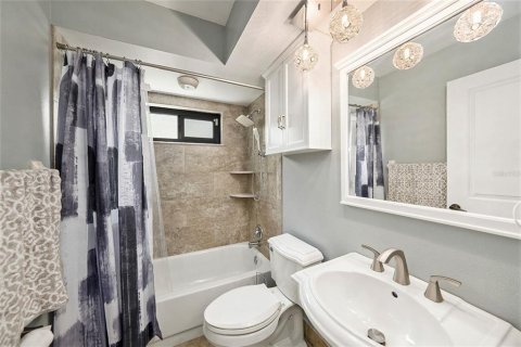 Villa ou maison à vendre à Tampa, Floride: 4 chambres, 159.98 m2 № 2142223 - photo 26