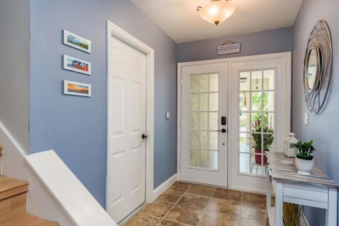 Townhouse in Dunedin, Florida 2 bedrooms, 103.49 sq.m. № 1899824 - photo 15