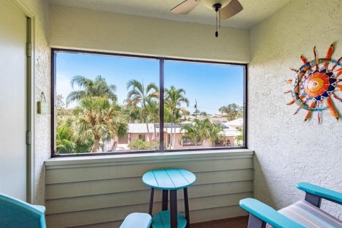 Townhouse in Dunedin, Florida 2 bedrooms, 103.49 sq.m. № 1899824 - photo 23