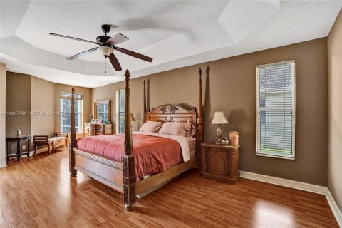 Casa en venta en Coral Springs, Florida, 5 dormitorios, 269.23 m2 № 2071281 - foto 26