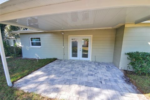 Villa ou maison à louer à Saint Petersburg, Floride: 4 chambres, 164.16 m2 № 2416724 - photo 30