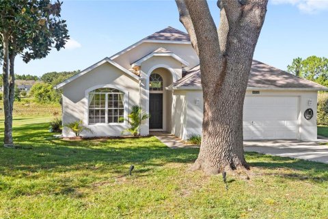 House in Clermont, Florida 3 bedrooms, 110.18 sq.m. № 1877324 - photo 30