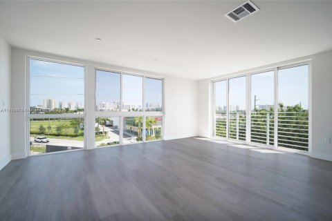 Condominio en venta en Miami, Florida, 1 dormitorio, 91.04 m2 № 1814828 - foto 6