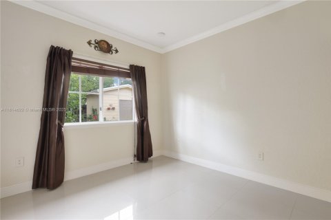 Casa en venta en Homestead, Florida, 4 dormitorios, 172.52 m2 № 1766921 - foto 22