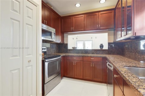 Casa en venta en Homestead, Florida, 4 dormitorios, 172.52 m2 № 1766921 - foto 12