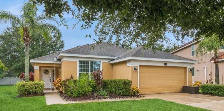 Casa en Kissimmee, Florida 4 dormitorios, 146.97 m2 № 1869118