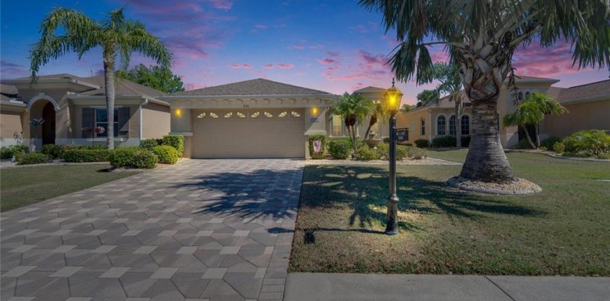 Casa en Sun City Center, Florida 3 dormitorios, 139.63 m2 № 1582161