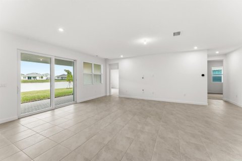 Casa en venta en Port St. Lucie, Florida, 3 dormitorios, 232.26 m2 № 2172004 - foto 3