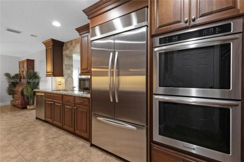 Casa en venta en Lighthouse Point, Florida, 3 dormitorios, 172.43 m2 № 1993857 - foto 15