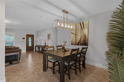 Casa en venta en Lighthouse Point, Florida, 3 dormitorios, 172.43 m2 № 1993857 - foto 10