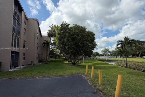 Copropriété à louer à Davie, Floride: 1 chambre, 78.97 m2 № 2068594 - photo 4