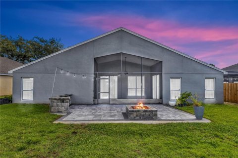 House in DeBary, Florida 4 bedrooms, 193.7 sq.m. № 1883125 - photo 2