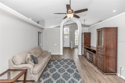 House in DeBary, Florida 4 bedrooms, 193.7 sq.m. № 1883125 - photo 13