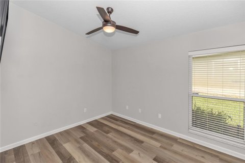 House in DeBary, Florida 4 bedrooms, 193.7 sq.m. № 1883125 - photo 22