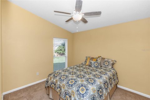 House in DeBary, Florida 4 bedrooms, 193.7 sq.m. № 1883125 - photo 23
