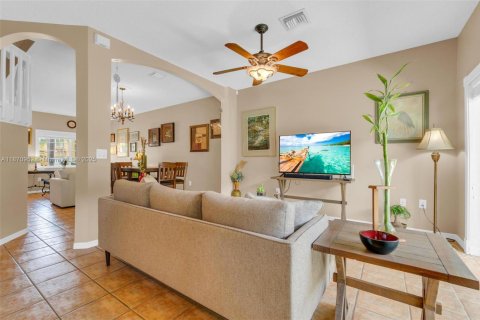 Adosado en alquiler en Miramar, Florida, 3 dormitorios, 135.82 m2 № 1927468 - foto 25