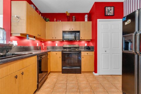 Adosado en alquiler en Miramar, Florida, 3 dormitorios, 135.82 m2 № 1927468 - foto 6