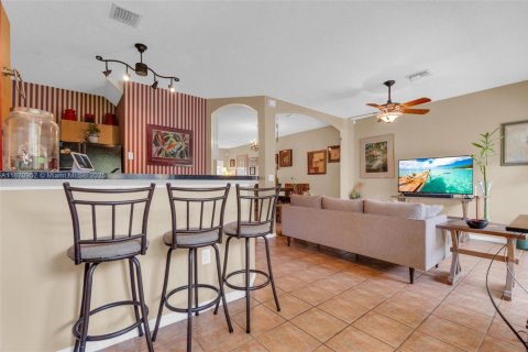 Adosado en alquiler en Miramar, Florida, 3 dormitorios, 135.82 m2 № 1927468 - foto 26