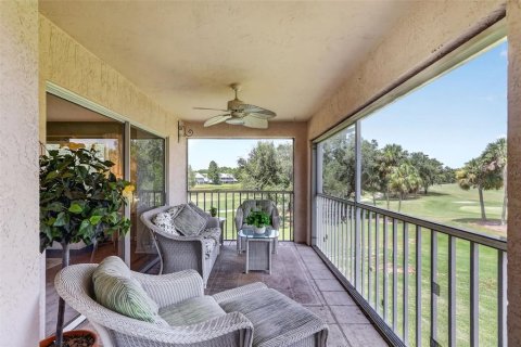 Condo in Bradenton, Florida, 2 bedrooms № 2208625 - photo 7