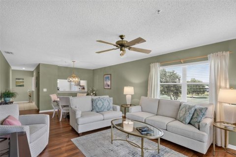 Condo in Bradenton, Florida, 2 bedrooms № 2208625 - photo 23