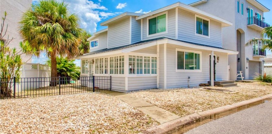 Villa ou maison à Treasure Island, Floride 3 chambres, 209.12 m2 № 1908955