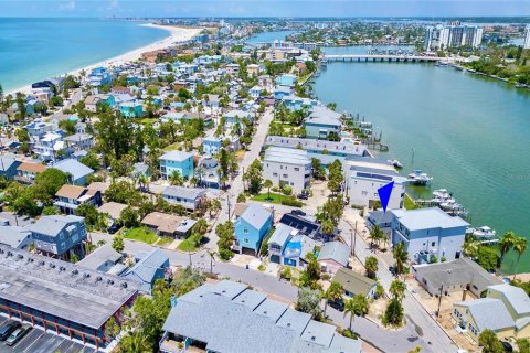 Villa ou maison à vendre à Treasure Island, Floride: 3 chambres, 209.12 m2 № 1908955 - photo 7