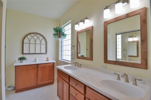 House in Ocala, Florida 3 bedrooms, 144.46 sq.m. № 1825271 - photo 14