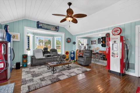 House in Nokomis, Florida 3 bedrooms, 156.91 sq.m. № 2098295 - photo 15
