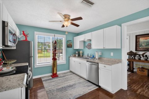 House in Nokomis, Florida 3 bedrooms, 156.91 sq.m. № 2098295 - photo 21