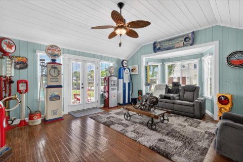 House in Nokomis, Florida 3 bedrooms, 156.91 sq.m. № 2098295 - photo 14