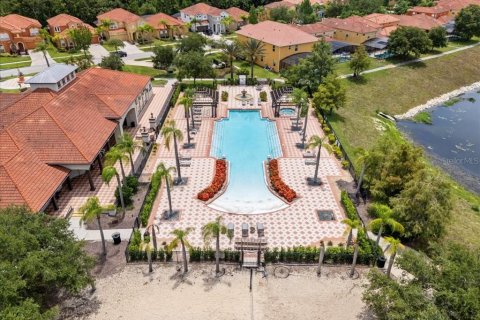 Casa en venta en Kissimmee, Florida, 6 dormitorios, 326.27 m2 № 1835808 - foto 30