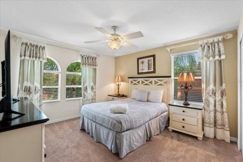 Casa en venta en Kissimmee, Florida, 6 dormitorios, 326.27 m2 № 1835808 - foto 16
