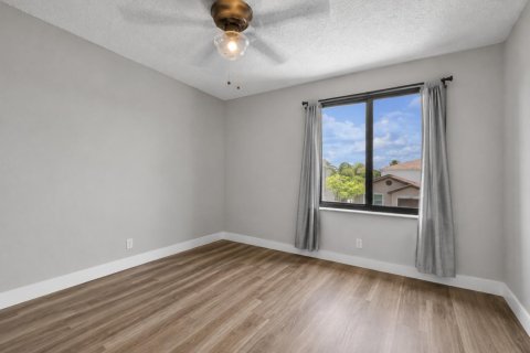 House in Miramar, Florida 4 bedrooms, 218.04 sq.m. № 2249754 - photo 26