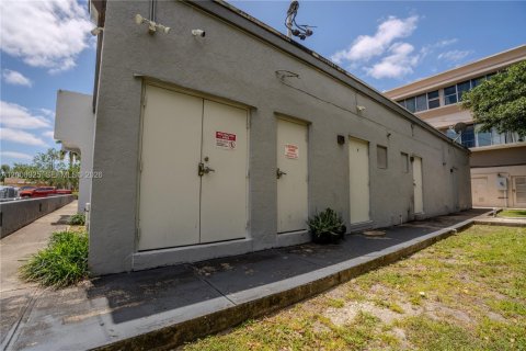 Immobilier commercial à vendre à Miramar, Floride № 2170196 - photo 30