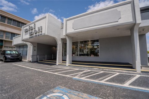 Immobilier commercial à vendre à Miramar, Floride № 2170196 - photo 19