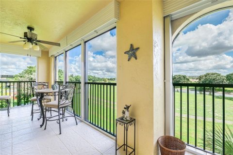 Condo in Lauderhill, Florida, 2 bedrooms  № 2195064 - photo 2