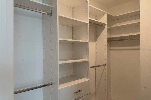 Touwnhouse à louer à Windermere, Floride: 4 chambres, 161.28 m2 № 2147699 - photo 26