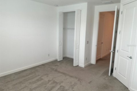 Touwnhouse à louer à Windermere, Floride: 4 chambres, 161.28 m2 № 2147699 - photo 25