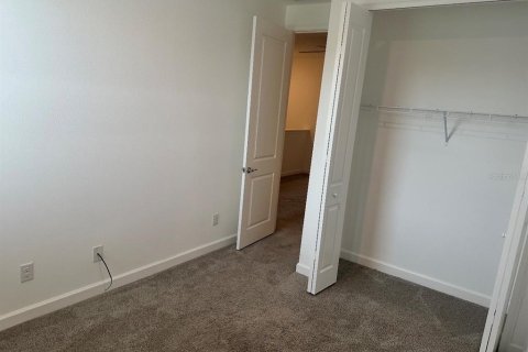 Touwnhouse à louer à Windermere, Floride: 4 chambres, 161.28 m2 № 2147699 - photo 20