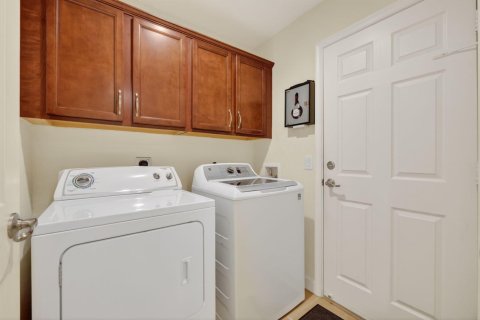Casa en venta en St. Lucie, Florida, 2 dormitorios, 156.91 m2 № 2085085 - foto 19
