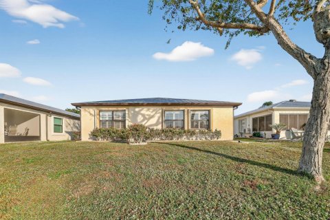 Casa en venta en St. Lucie, Florida, 2 dormitorios, 156.91 m2 № 2085085 - foto 5
