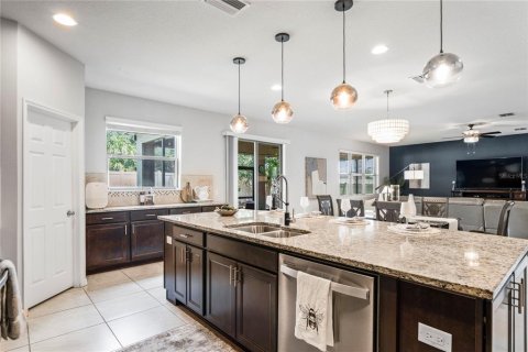 Casa en venta en Valrico, Florida, 5 dormitorios, 354.61 m2 № 1903084 - foto 17