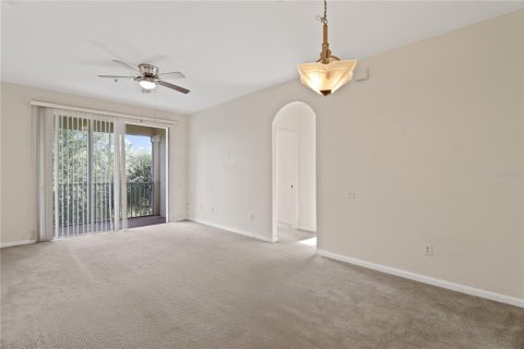Condo in Orlando, Florida, 3 bedrooms  № 1829947 - photo 8