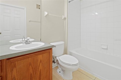 Condo in Orlando, Florida, 3 bedrooms  № 1829947 - photo 14
